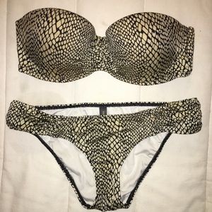 🐍Victoria Secret Swimsuit🐍